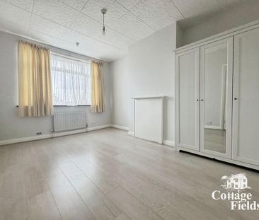 4 bedroom terraced house to rent - Photo 2