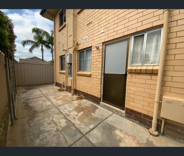 2/42 Avenue Road, Glynde, SA 5070 - Photo 4