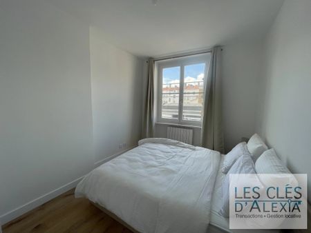 Location Appartement 2 pièces 33m² LYON 2ème - Photo 2