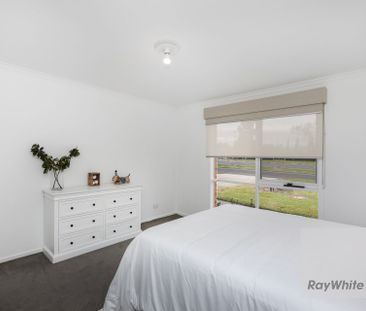 Spacious Unit In A Great Location! - Photo 5