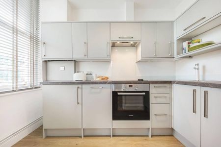 Studio to rent - Photo 5