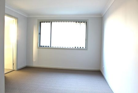 Home For Rent - Photo 4