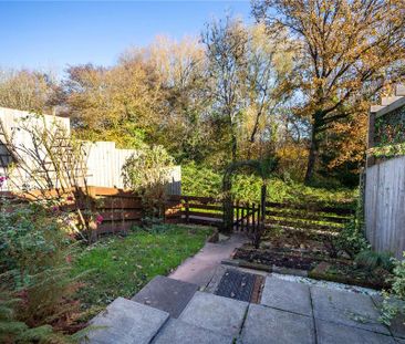 3 bedroom terraced house to rent - Photo 4