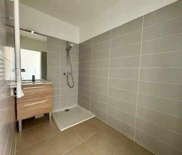 ST LAURENT DU VAR - 2 PIECES RESIDENCE NEUVE - GARAGE - Photo 4