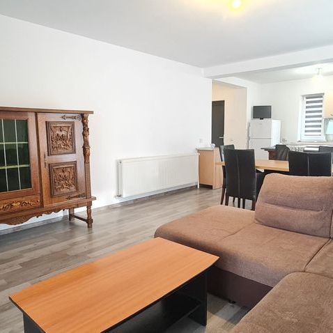 Casa de inchiriat 4 camere semimobilata cartier Izvor - Fotografie 1