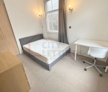 2 Bedroom Apartment - Photo 1