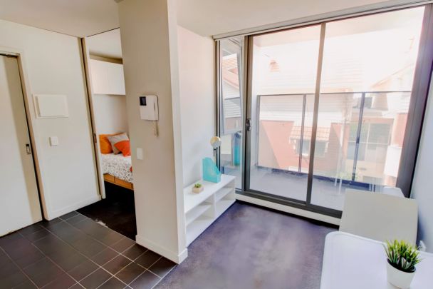 6 John Street, Melbourne - Photo 1