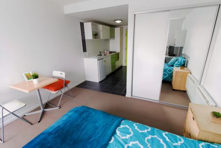 Medium Studio with terrace - Photo 3