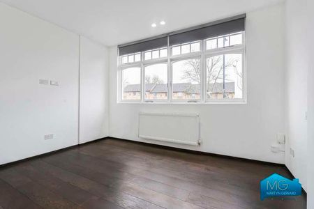 Colney Hatch Lane, London, N10 - Photo 5