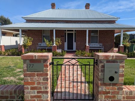 77 William Street - Photo 2