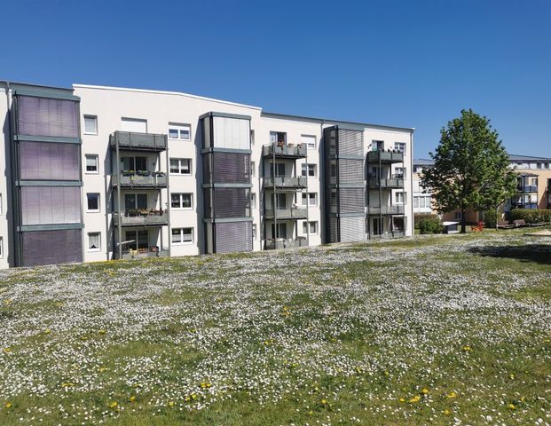 Helle und freundliche 2-Zimmerwohnung mit Balkon - Foto 1