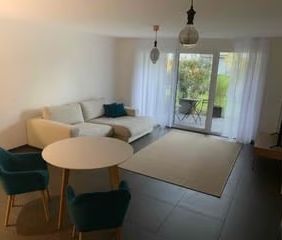 2.5 Zimmer, 80 m², 2. Stock - Photo 2