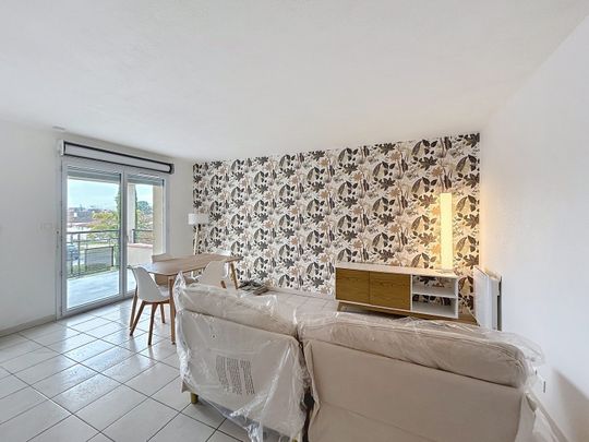 Location Appartement 2 pièces 49m² GAILLAC 81600 - Photo 1