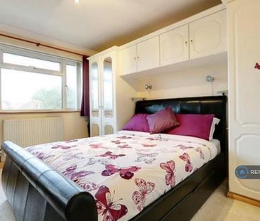 2 bedroom maisonette to rent - Photo 5