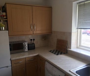 1 bedroom flat to rent - Photo 6