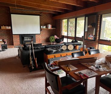 Kangaroo Ground - Photo 1