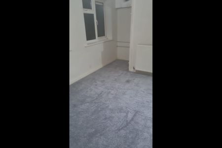 2 Bed Semi-Detached House, Peplow Road, B33 - Photo 3