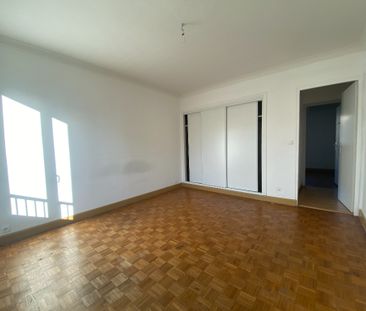 Location Appartement 3 pièces 77m² ROUEN 76000 - Photo 5