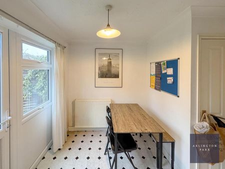 3 bedroom private hall to rent - Photo 2