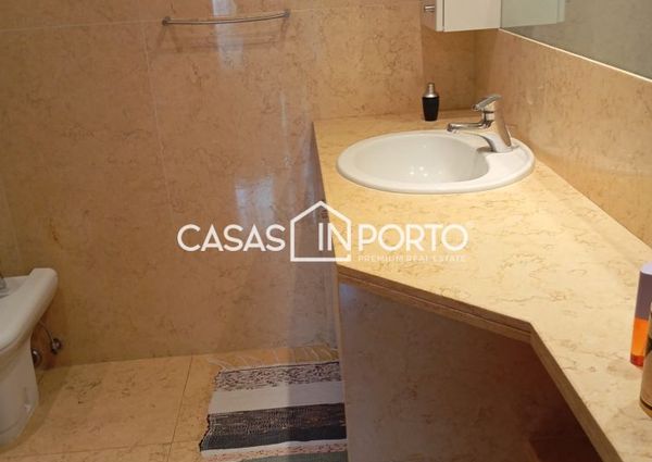 T2 ao Marquês em Condomínio Fechado de Luxo