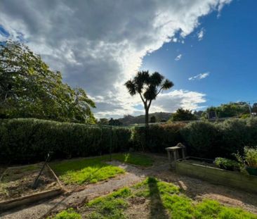 Two-bedroom Gem - Photo 5