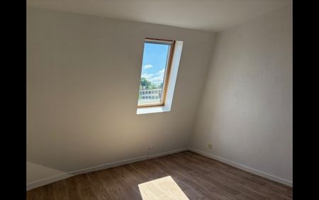 Location Appartement 4 pièces 79 m² La Châtre - Photo 5