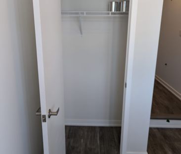 For Lease - 2036 Horace Duncan Crescent, Oshawa, Ontario - Photo 6