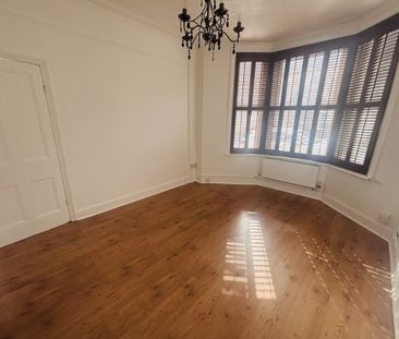 Castleland Street, Barry CF63 4LL - Photo 1