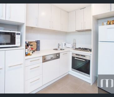 IDEAL POSITION - Photo 1