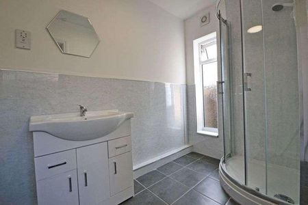 Rock Road, Sittingbourne, ME10 - Photo 4