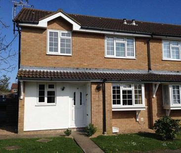 Heron Ridge, Polegate, BN26 - Photo 1