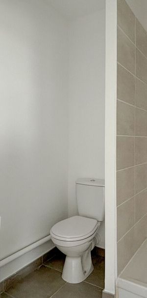 Location appartement 1 pièce, 26.80m², Fort-de-France - Photo 2