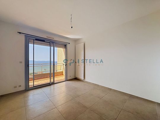 T2 avec terrasse et vue mer Route des Sanguinaires, - Photo 1