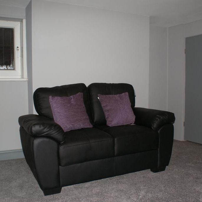 6 bedroom house share to rent - Photo 1