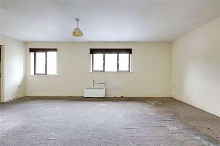 Turkey Street, Enfield, EN1 - Photo 3