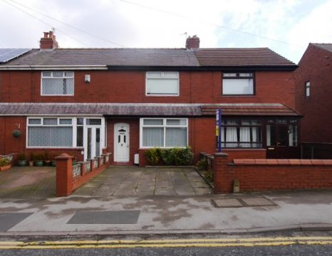 2 Bedroom Mews/Town House - Photo 1