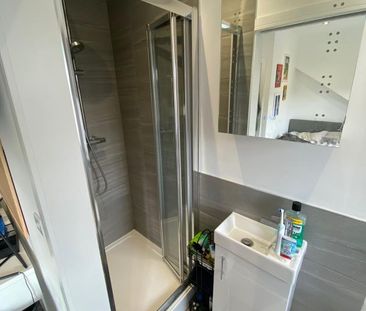 68 Paget Street - Golden Stable with 6 EnsuitesLoughborough - Photo 4