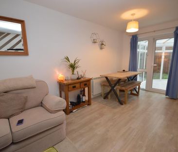 2 bedroom terraced house to rent - Photo 3