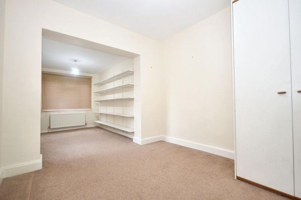 4 bedroom detached house to rent - Photo 1