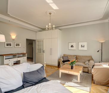 Bright 1-room apartment, Munich-Gärtnerplatzviertel - Photo 2