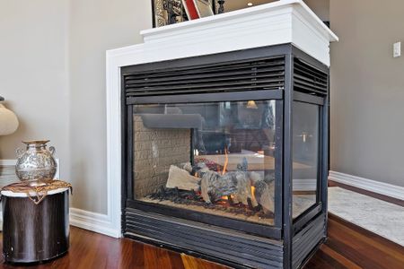 For Lease - 5861 Tenth Line, Mississauga, Ontario - Photo 4