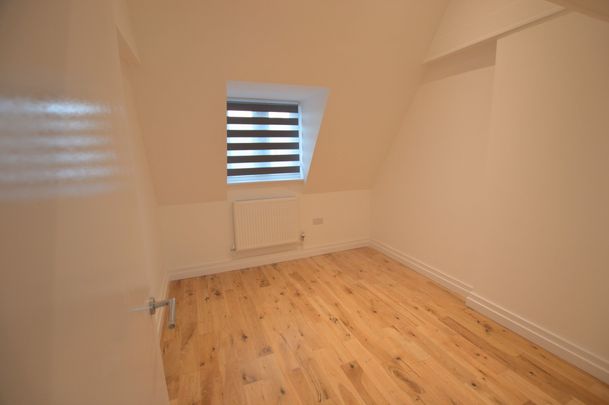 Kent Road, Dartford, London - Photo 1