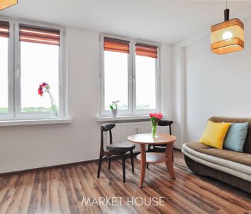 Przytulna kawalerka przy Parku Kasprowicza - Zdjęcie 1