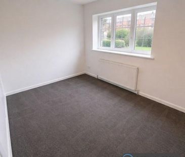 4 bedroom detached house to rent - Photo 5