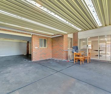 Prime Location - Photo 4