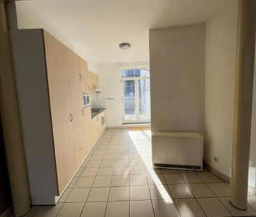 Appartement te huur in het centrum van Ieper - Photo 2