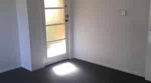 Solid Brick - Photo 4