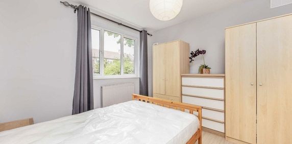 Upper Tooting Road, SW17 7PA, London - Photo 2