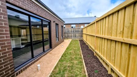 Wyndham Vale - Photo 3