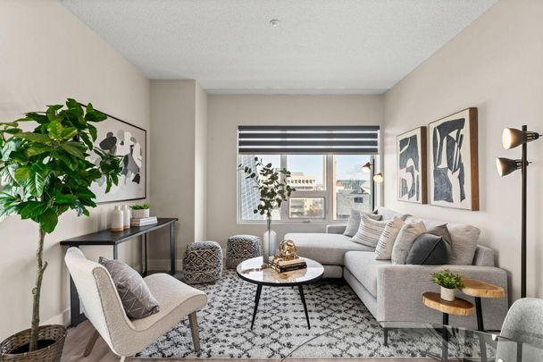 The Churchill Apartments - Photo 1